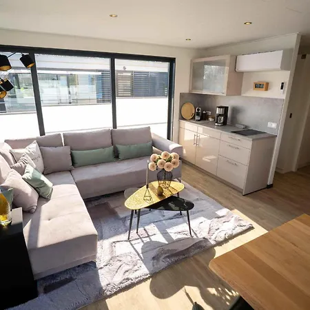 Floatinghouse Auszeit - Lp2 Holiday home